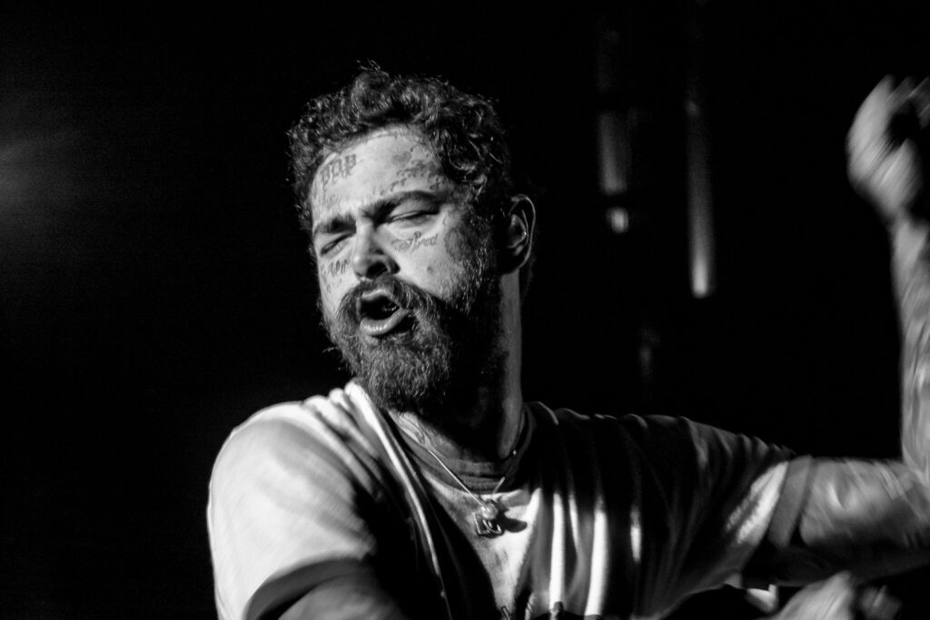 post malone sings with energey in st louis missouri busch stadium