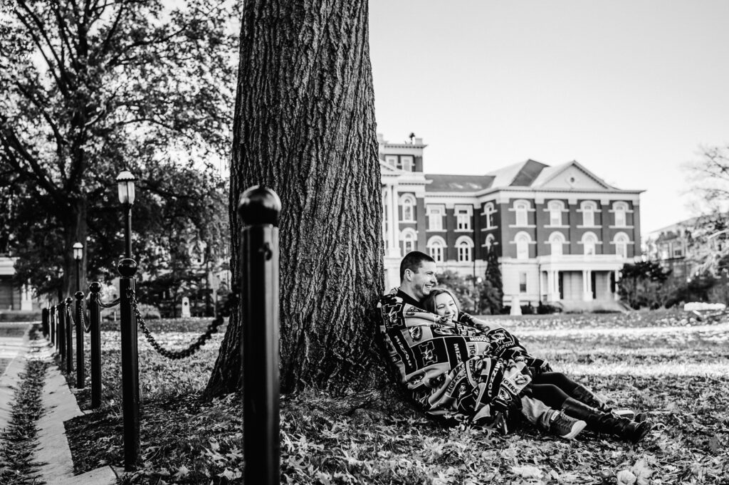 couple wrapped in blanket at Mizzou