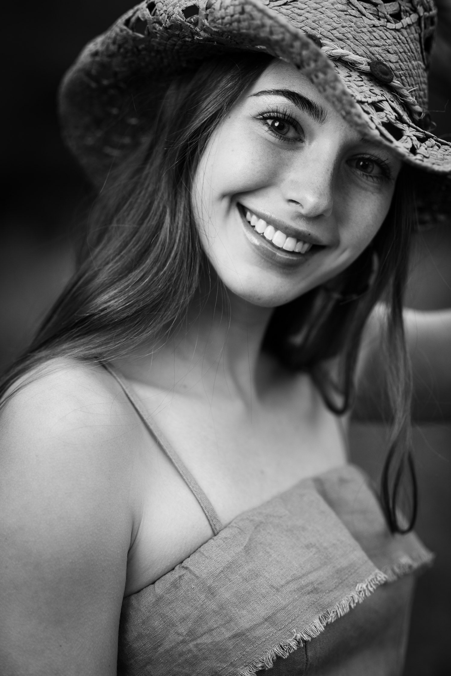 Columbia Missouri Senior Portraits, Columbia Missouri Senior Photographer, Schaefer Photography, Mid Missouri Senior Photographer, Missouri Senior Portraits, Senior Girl Photography, Scott Schaefer Photography, Senior Girl with Cowboy Hat, Senior Girl with Cowgirl Hat