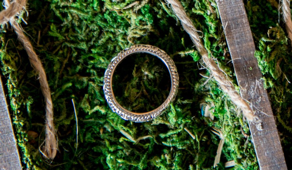 an aerial view looking down on the lost mens wedding ring