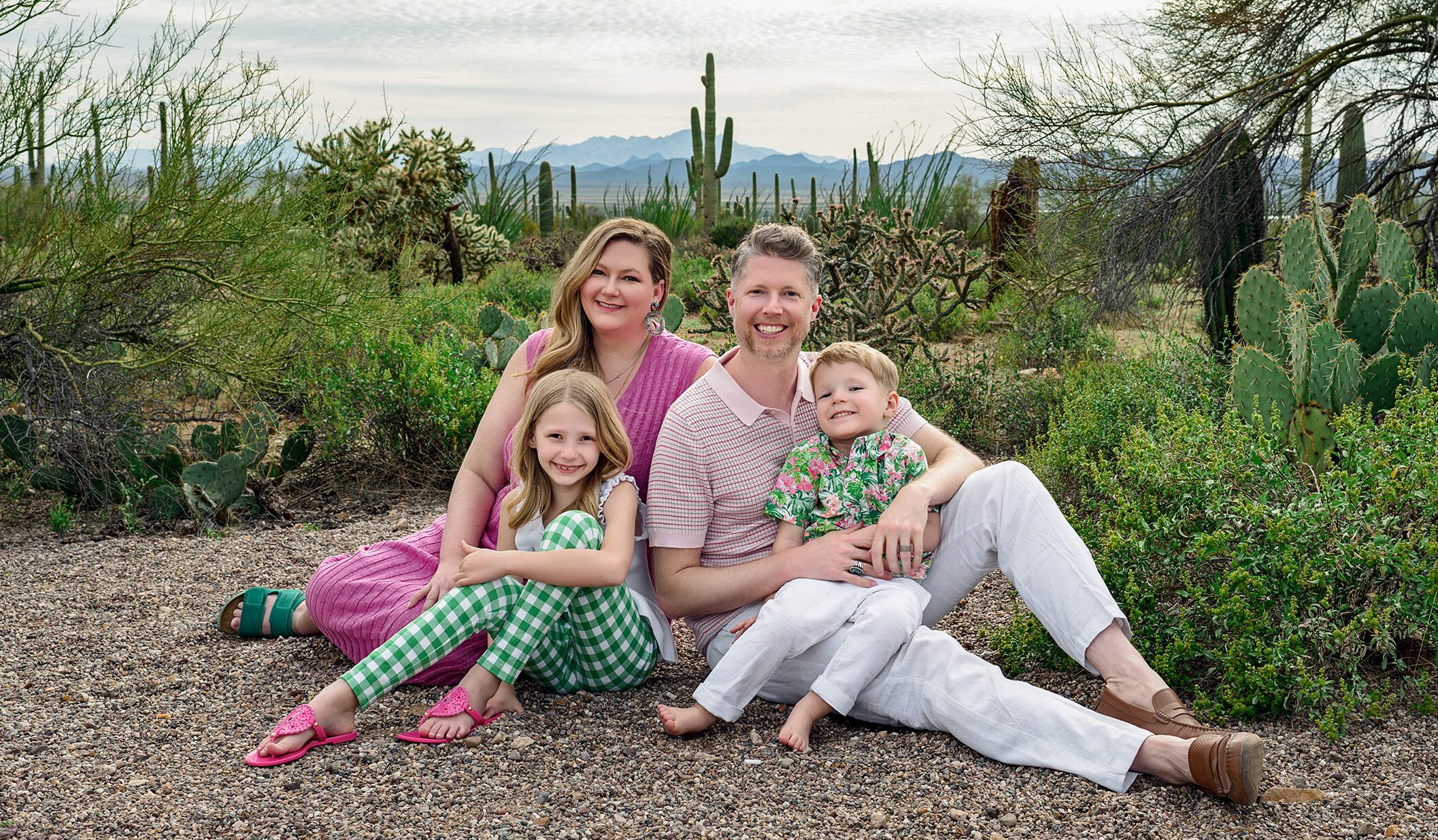 schaefer family sitting in arizona cactus